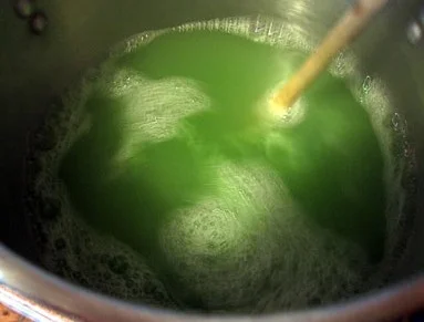 Sabun Cuci Piring dan Cara Membuat Sabun Cuci Piring Sederhana